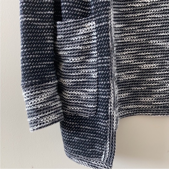 Relaxed oversized knit cardigan - Picture 8 of 8